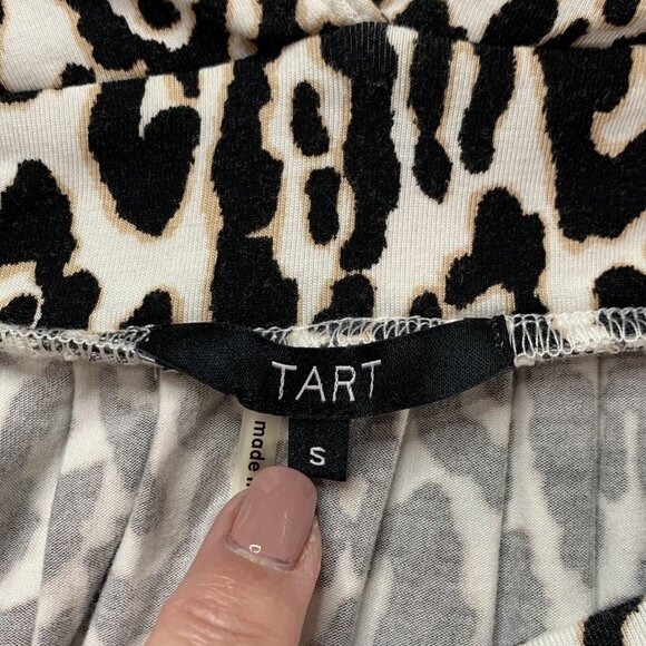 Tart Women's Flowy Leopard Animal Print V-Neck Empire Stretch Maxi Dress Size S - Picture 8 of 8